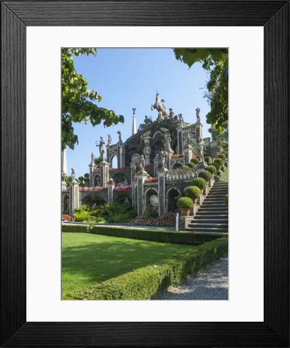 Framed Print : Floral Fountains, Isola Bella, Borromean Islands, Lake Maggiore, Piedmont, Italian Lakes Framed Print : Floral Fountains, Isola Bella, Borromean Islands, Lake Maggiore, Piedmont, Italian Lakes