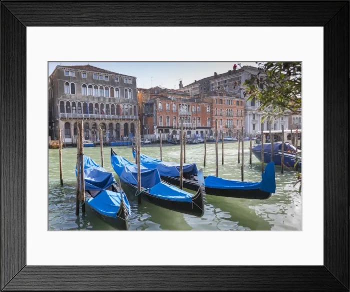 Framed Print : Grand Canal and Gondola Station, Venice, UNESCO World Heritage Site, Veneto, Italy Framed Print : Grand Canal and Gondola Station, Venice, UNESCO World Heritage Site, Veneto, Italy