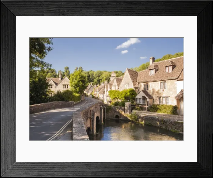 Framed Print : The pretty Cotswolds village of Castle Combe, north Wiltshire, England, United Kingdom Framed Print : The pretty Cotswolds village of Castle Combe, north Wiltshire, England, United Kingdom