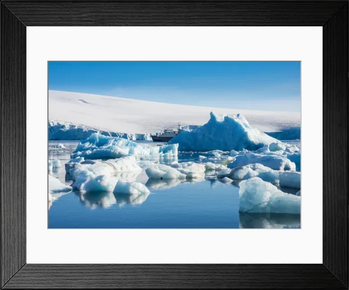 Framed Print : Beautiful little icebergs, Hope Bay, Antarctica, Polar Regions Framed Print : Beautiful little icebergs, Hope Bay, Antarctica, Polar Regions