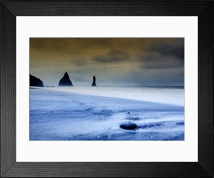 Framed Print : Vik black volcanic sand beach, Vik, Iceland, Polar Regions Framed Print : Vik black volcanic sand beach, Vik, Iceland, Polar Regions