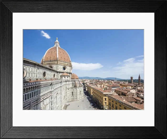 Framed Print : The ancient Duomo di Firenze built with polychrome marble panels and Brunelleschis Dome Framed Print : The ancient Duomo di Firenze built with polychrome marble panels and Brunelleschis Dome