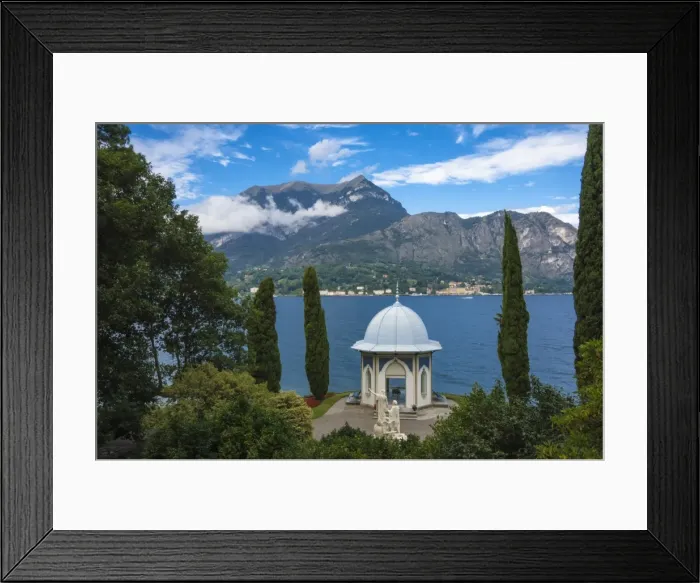 Framed Print : Lake Como, Lombardy, Italian Lakes, Italy, Europe Framed Print : Lake Como, Lombardy, Italian Lakes, Italy, Europe