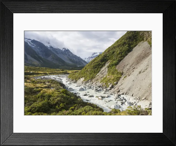 Framed Print : View up the Hooker Valley, Aoraki (Mount Cook) National Park, UNESCO World Heritage Site Framed Print : View up the Hooker Valley, Aoraki (Mount Cook) National Park, UNESCO World Heritage Site