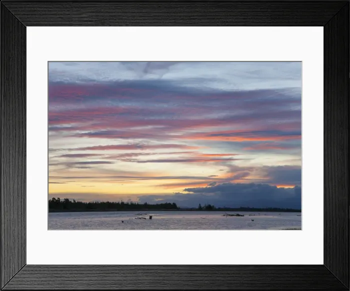 Framed Print : Pink clouds over the Wairau River estuary at dusk, Wairau Bar, near Blenheim, Marlborough Framed Print : Pink clouds over the Wairau River estuary at dusk, Wairau Bar, near Blenheim, Marlborough
