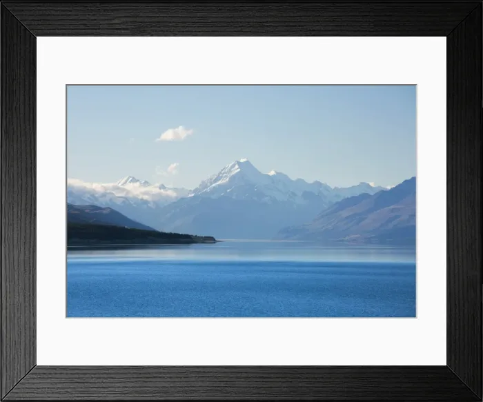 Framed Print : View across tranquil Lake Pukaki to Aoraki (Mount Cook), near Twizel, Mackenzie district Framed Print : View across tranquil Lake Pukaki to Aoraki (Mount Cook), near Twizel, Mackenzie district