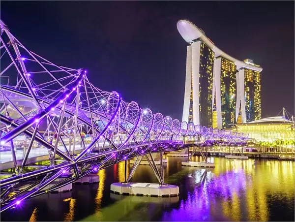 Helix Bridge leading to the Marina Bay Sands, Marina Bay, Singapore, Southeast Asia, Asia