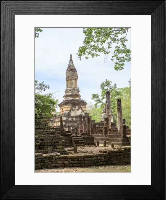 Framed Print : Buddhist chedi (stupa) and temple in Si Satchanalai Historical Park, Sukhothai, UNESCO Framed Print : Buddhist chedi (stupa) and temple in Si Satchanalai Historical Park, Sukhothai, UNESCO