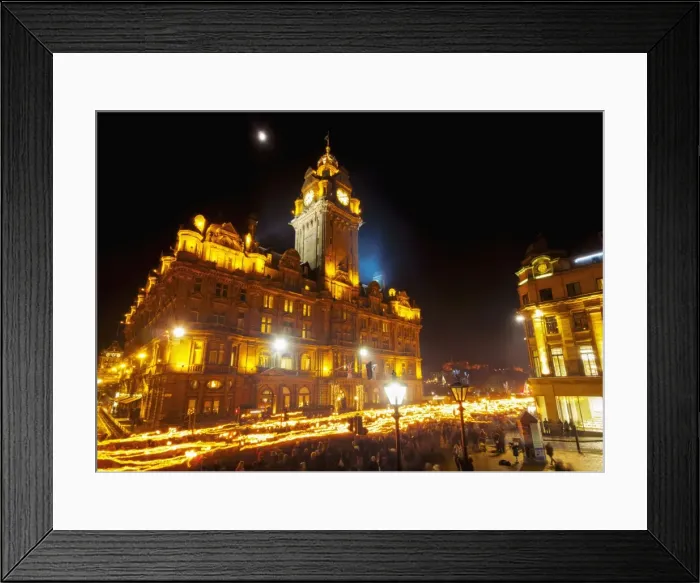 Framed Print : Hogmanay Torchlight Procession on Princes Street, Edinburgh, Lothian, Scotland, United Kingdom Framed Print : Hogmanay Torchlight Procession on Princes Street, Edinburgh, Lothian, Scotland, United Kingdom