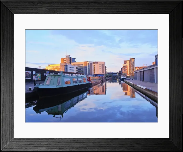 Framed Print : Edinburgh Quay and the Lochrin Basin, boats on The Union Canal, Edinburgh, Lothian Framed Print : Edinburgh Quay and the Lochrin Basin, boats on The Union Canal, Edinburgh, Lothian