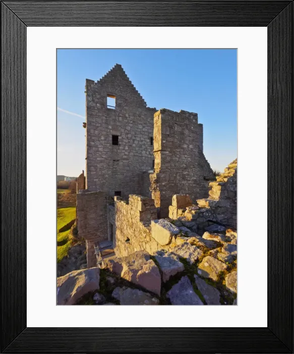 Framed Print : View of the Craigmillar Castle, Edinburgh, Lothian, Scotland, United Kingdom, Europe Framed Print : View of the Craigmillar Castle, Edinburgh, Lothian, Scotland, United Kingdom, Europe