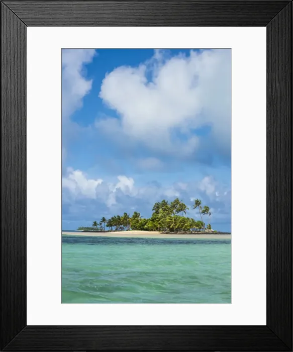 Framed Print : Beautiful little islet in the lagoon of Wallis, Wallis and Futuna, Pacific