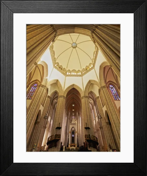 Framed Print : Interior view of the Sao Paulo See Metropolitan Cathedral, Praca da Se, City of Sao Paulo Framed Print : Interior view of the Sao Paulo See Metropolitan Cathedral, Praca da Se, City of Sao Paulo