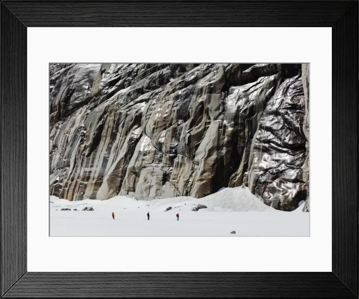 Framed Print : Vallee Blanche off piste ski tour, Chamonix, Rhone Alpes, Haute Savoie, French Alps Framed Print : Vallee Blanche off piste ski tour, Chamonix, Rhone Alpes, Haute Savoie, French Alps