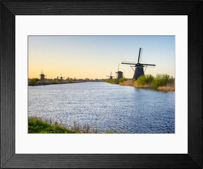 Framed Print : Historic Dutch windmills on the polders at sunset, Kinderdijk, UNESCO World Heritage Site Framed Print : Historic Dutch windmills on the polders at sunset, Kinderdijk, UNESCO World Heritage Site