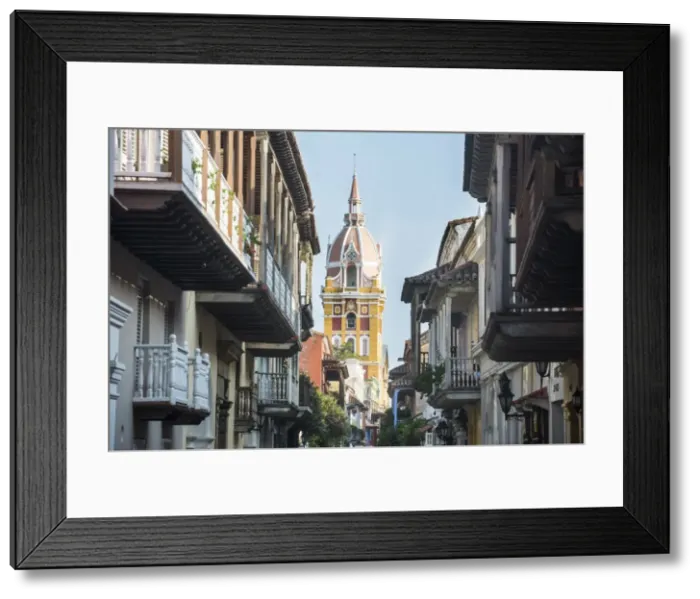 Framed Print : Colonial architecture in the UNESCO World Heritage Site area, Cartagena, Colombia Framed Print : Colonial architecture in the UNESCO World Heritage Site area, Cartagena, Colombia