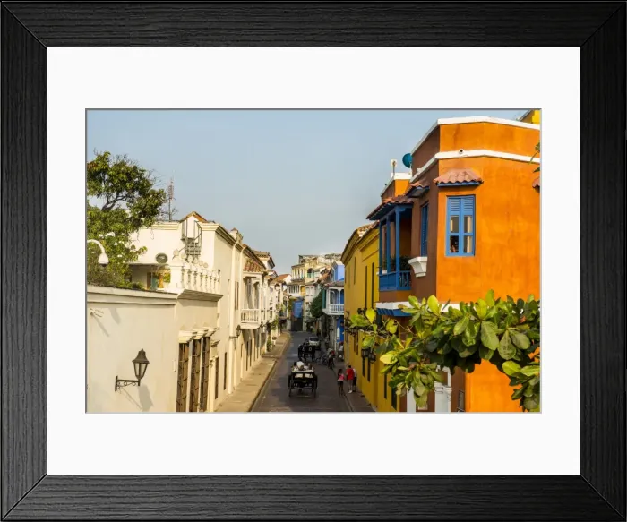 Framed Print : Colonial architecture in the UNESCO World Heritage Site area, Cartagena, Colombia Framed Print : Colonial architecture in the UNESCO World Heritage Site area, Cartagena, Colombia