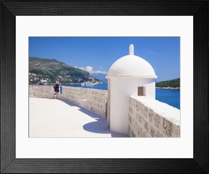 Framed Print : Old City walls and view of coast, Dubrovnik Old Town, UNESCO World Heritage Site Framed Print : Old City walls and view of coast, Dubrovnik Old Town, UNESCO World Heritage Site