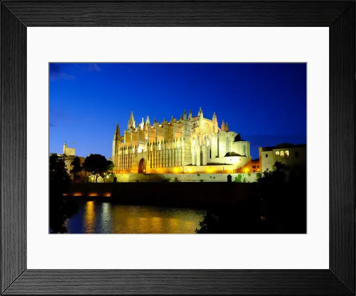 Framed Print : La Seu, the Cathedral of Santa Maria of Palma, Majorca, Balearic Islands, Spain, Europe Framed Print : La Seu, the Cathedral of Santa Maria of Palma, Majorca, Balearic Islands, Spain, Europe