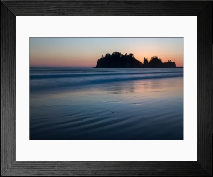 Framed Print : Dusk over James Island at La Push Beach on the the Pacific Northwest, Washington State Framed Print : Dusk over James Island at La Push Beach on the the Pacific Northwest, Washington State