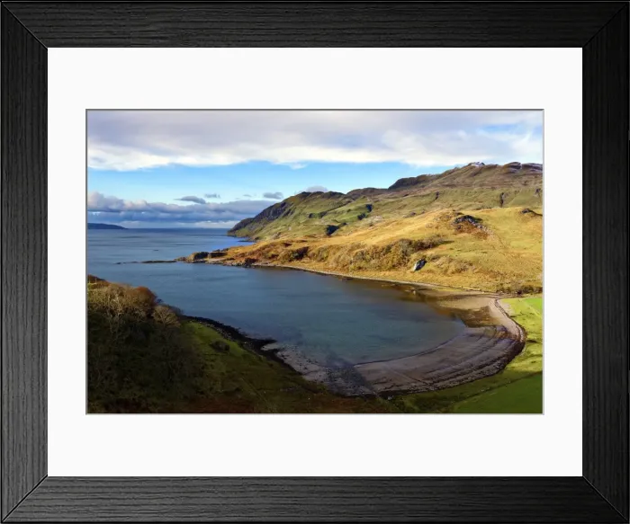 Framed Print : View of the sandy bay Camas nan Geall Sgeir Fhada along the coast and shoreline of Loch Sunart Framed Print : View of the sandy bay Camas nan Geall Sgeir Fhada along the coast and shoreline of Loch Sunart