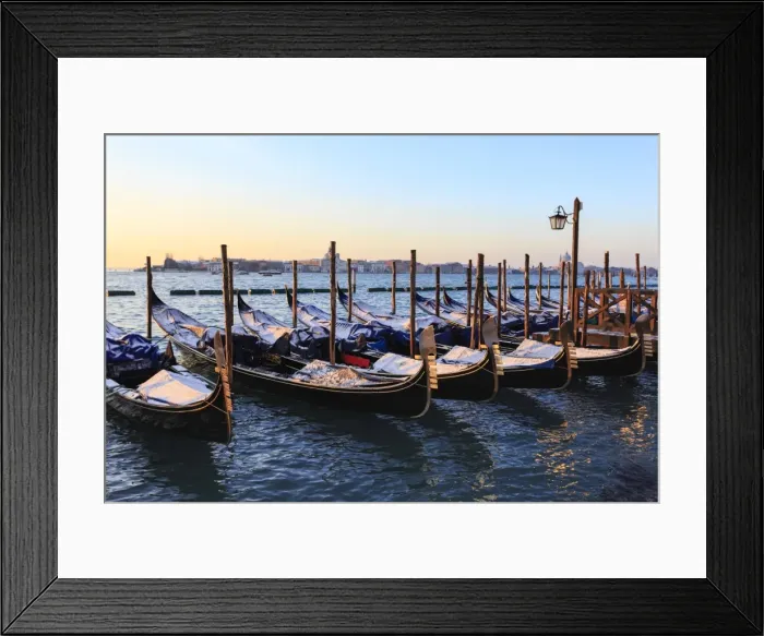 Framed Print : Gondolas covered in snow with view to La Guidecca, sunrise, Venice, UNESCO World Heritage Site Framed Print : Gondolas covered in snow with view to La Guidecca, sunrise, Venice, UNESCO World Heritage Site