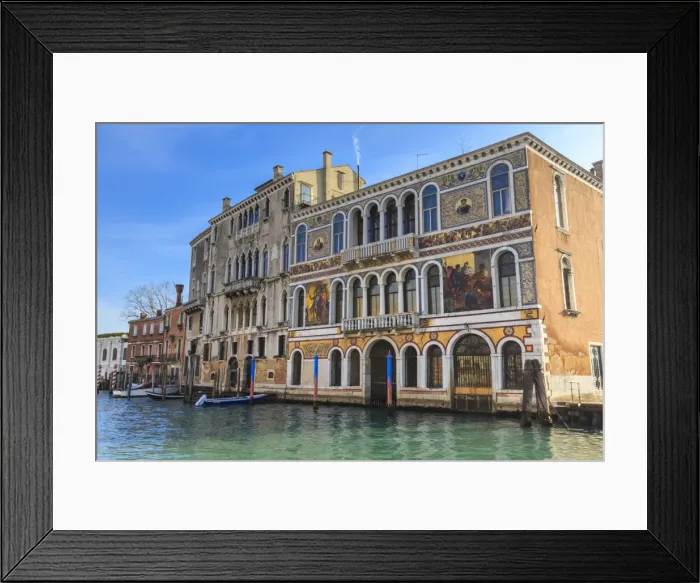 Framed Print : Palazzo Barbaragio, bathed in afternoon sun in winter, Grand Canal, Venice, UNESCO Framed Print : Palazzo Barbaragio, bathed in afternoon sun in winter, Grand Canal, Venice, UNESCO