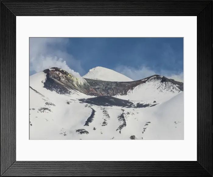 Framed Print : Snow capped mountains in the Daisetsuzan National Park, UNESCO World Heritage Site Framed Print : Snow capped mountains in the Daisetsuzan National Park, UNESCO World Heritage Site