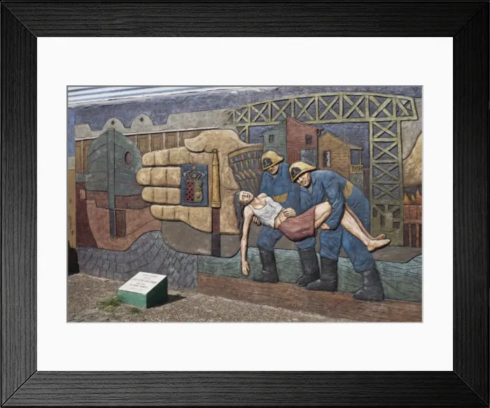 Framed Print : Street murals at the world famous Caminito alley in the Boca, old Italian quarter of Buenos Aires Framed Print : Street murals at the world famous Caminito alley in the Boca, old Italian quarter of Buenos Aires