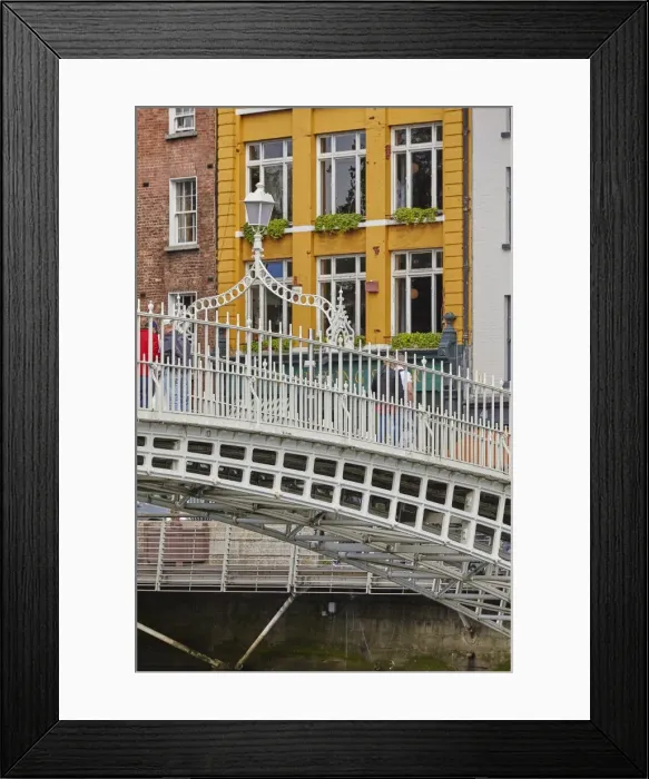 Framed Print : Ha penny Bridge across the River Liffey, Dublin, Republic of Ireland, Europe
