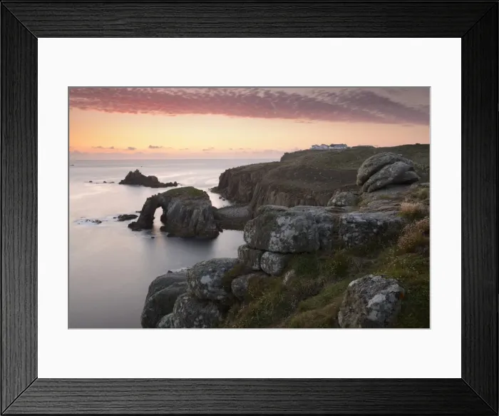 Framed Print : A colourful sunset overlooking the islands of Enys Dodnan and the Armed Knight at Lands End Framed Print : A colourful sunset overlooking the islands of Enys Dodnan and the Armed Knight at Lands End
