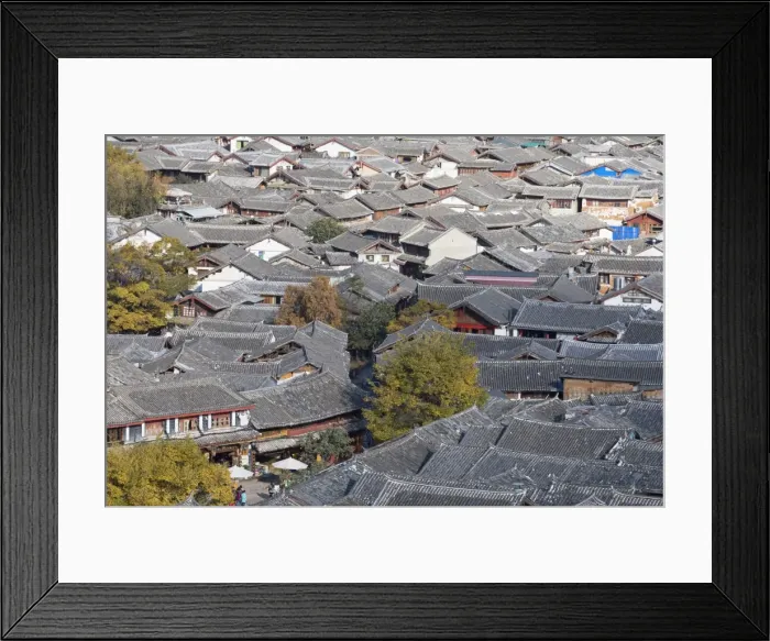Framed Print : View of Lijiang, UNESCO World Heritage Site, Yunnan, China, Asia Framed Print : View of Lijiang, UNESCO World Heritage Site, Yunnan, China, Asia