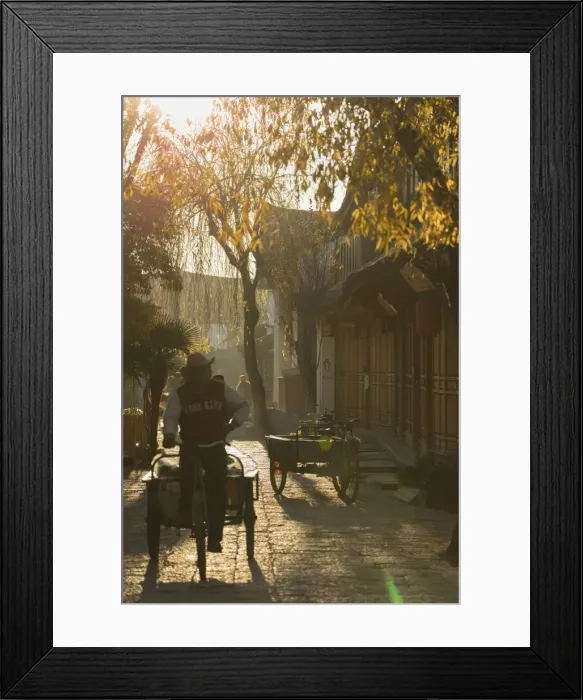 Framed Print : Street scene, Lijiang, UNESCO World Heritage Site, Yunnan, China, Asia Framed Print : Street scene, Lijiang, UNESCO World Heritage Site, Yunnan, China, Asia