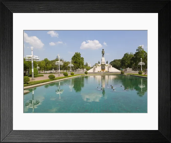Framed Print : King Rama IV in Lumphini Park, Ratchadamri Road, Bangkok, Thailand, Southeast Asia, Asia Framed Print : King Rama IV in Lumphini Park, Ratchadamri Road, Bangkok, Thailand, Southeast Asia, Asia