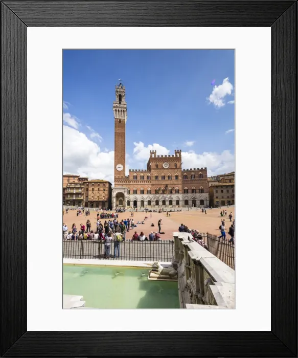 Framed Print : Piazza del Campo with the old Palazzo Pubblico, Torre del Mangia and the Fonte Gaia fountain Framed Print : Piazza del Campo with the old Palazzo Pubblico, Torre del Mangia and the Fonte Gaia fountain