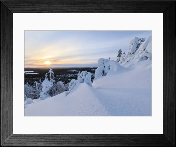 Framed Print : The sun frames the snowy landscape and woods in the cold arctic winter, Ruka, Kuusamo Framed Print : The sun frames the snowy landscape and woods in the cold arctic winter, Ruka, Kuusamo