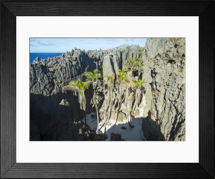 Framed Print : White soft sand in the Togo chasm, Niue, South Pacific, Pacific Framed Print : White soft sand in the Togo chasm, Niue, South Pacific, Pacific