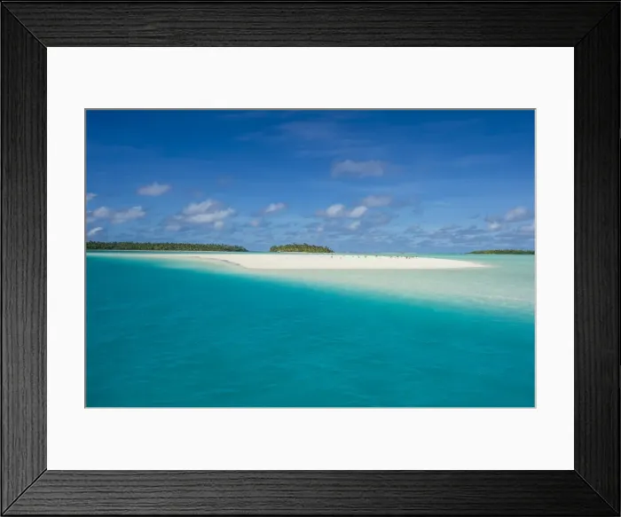 Framed Print : White sand beach and palm fringed beach in Aitutaki lagoon, Rarotonga and the Cook Islands Framed Print : White sand beach and palm fringed beach in Aitutaki lagoon, Rarotonga and the Cook Islands