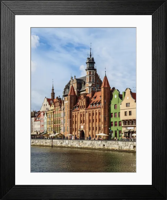 Framed Print : Motlawa River and Mariacka Gate, Old Town, Gdansk, Pomeranian Voivodeship, Poland, Europe Framed Print : Motlawa River and Mariacka Gate, Old Town, Gdansk, Pomeranian Voivodeship, Poland, Europe
