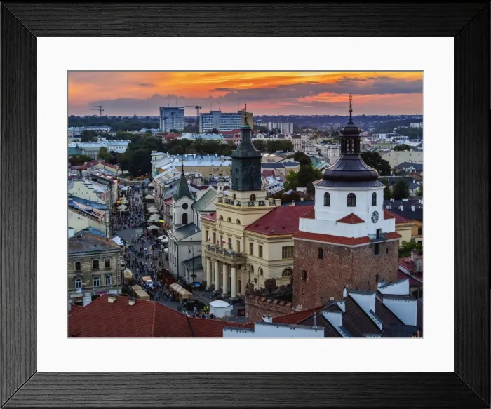 Framed Print : Elevated view towards the Krakow Gate, City Hall and Krakowskie Przedmiesc, Old Town Framed Print : Elevated view towards the Krakow Gate, City Hall and Krakowskie Przedmiesc, Old Town
