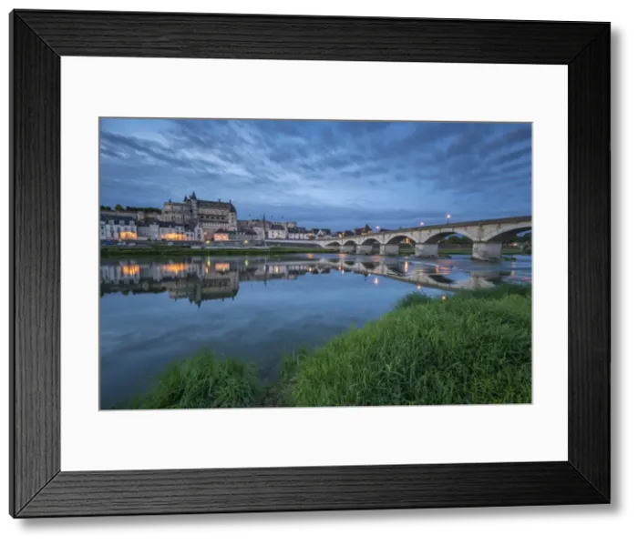 Framed Print : Castle and bridge at blue hour, Amboise, Indre-et-Loire, Loire Valley, Centre, France Framed Print : Castle and bridge at blue hour, Amboise, Indre-et-Loire, Loire Valley, Centre, France