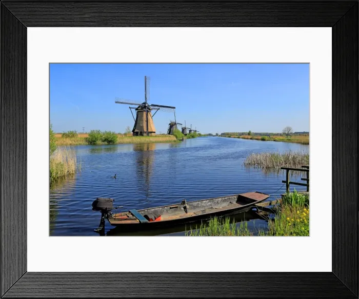 Framed Print : Windmill in Kinderdijk, UNESCO World Heritage Site, South Holland, Netherlands, Europe Framed Print : Windmill in Kinderdijk, UNESCO World Heritage Site, South Holland, Netherlands, Europe