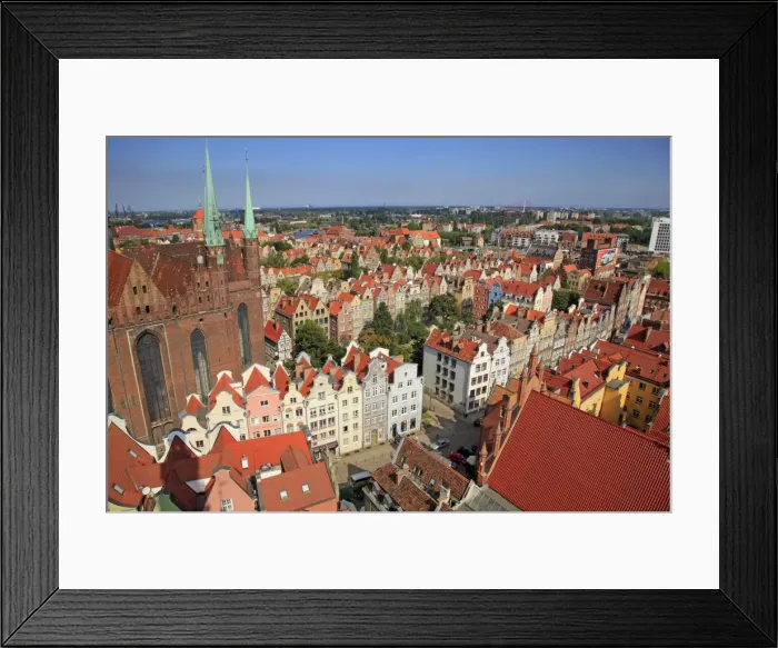 Framed Print : Old Town with Church of St. Mary in Gdansk, Gdansk, Pomerania, Poland, Europe Framed Print : Old Town with Church of St. Mary in Gdansk, Gdansk, Pomerania, Poland, Europe