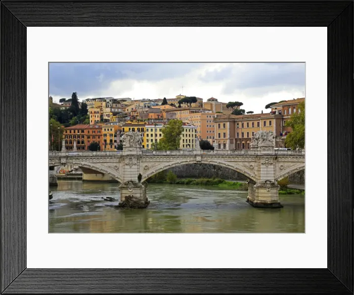 Framed Print : Tiber River, Rome, Lazio, Italy, Europe Framed Print : Tiber River, Rome, Lazio, Italy, Europe