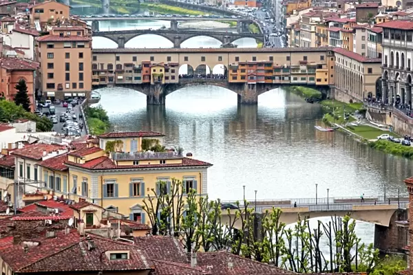 Ponte Vecchio Bridge across Arno River, Florence, UNESCO World Heritage Site, Tuscany