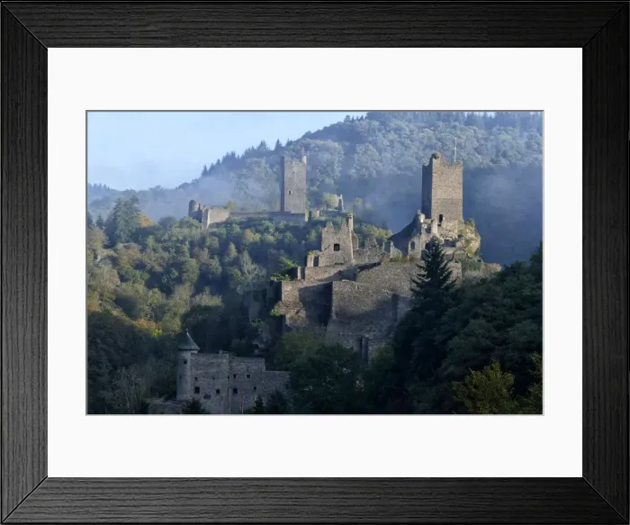 Framed Print : Ruins of Oberburg and Niederburg Castles, Manderscheid, Eifel, Rhineland-Palatinate Framed Print : Ruins of Oberburg and Niederburg Castles, Manderscheid, Eifel, Rhineland-Palatinate