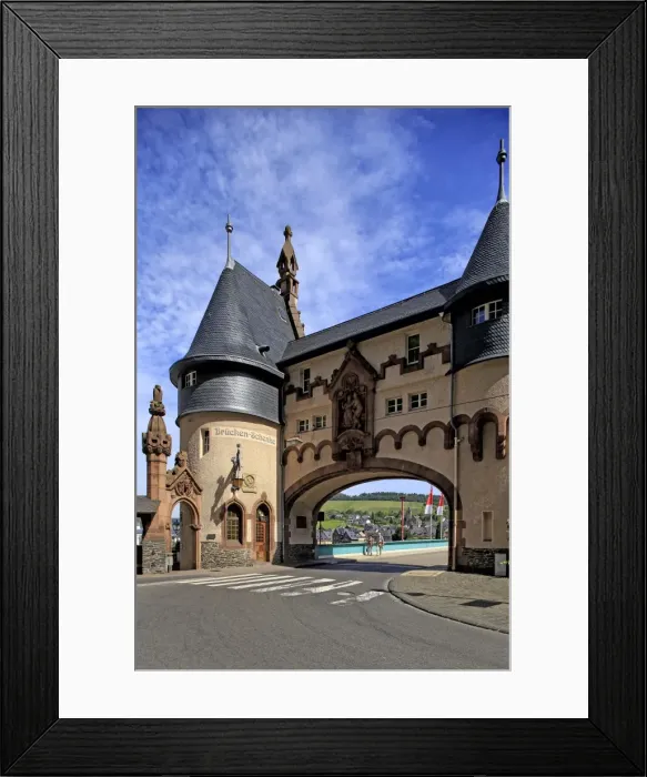 Framed Print : Bridge Gate in Traben-Trabach, Moselle Valley, Rhineland-Palatinate, Germany, Europe Framed Print : Bridge Gate in Traben-Trabach, Moselle Valley, Rhineland-Palatinate, Germany, Europe