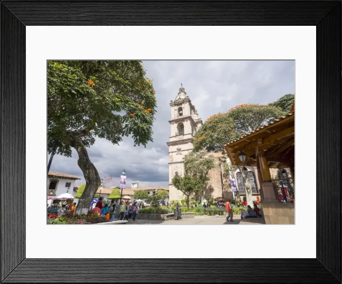 Framed Print : Paroquia de San Francisco de Assisi church and town square, Valle de Bravo, Mexico Framed Print : Paroquia de San Francisco de Assisi church and town square, Valle de Bravo, Mexico