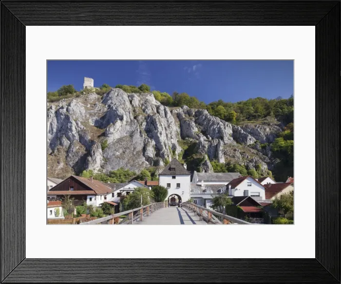 Framed Print : Bridge and bridge tower, Randeck Castle, Essing, nature park, Altmuehltal Valley Framed Print : Bridge and bridge tower, Randeck Castle, Essing, nature park, Altmuehltal Valley