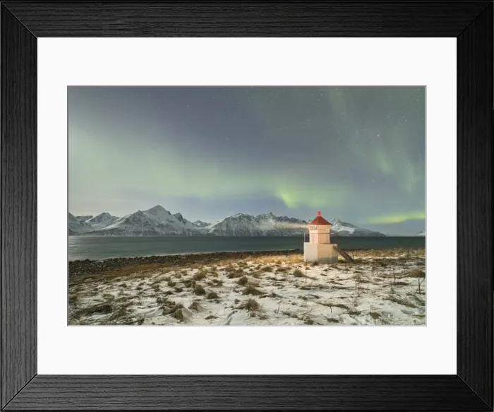 Framed Print : The Northern Lights (aurora borealis) and stars illuminate the lighthouse framed by icy sea Framed Print : The Northern Lights (aurora borealis) and stars illuminate the lighthouse framed by icy sea